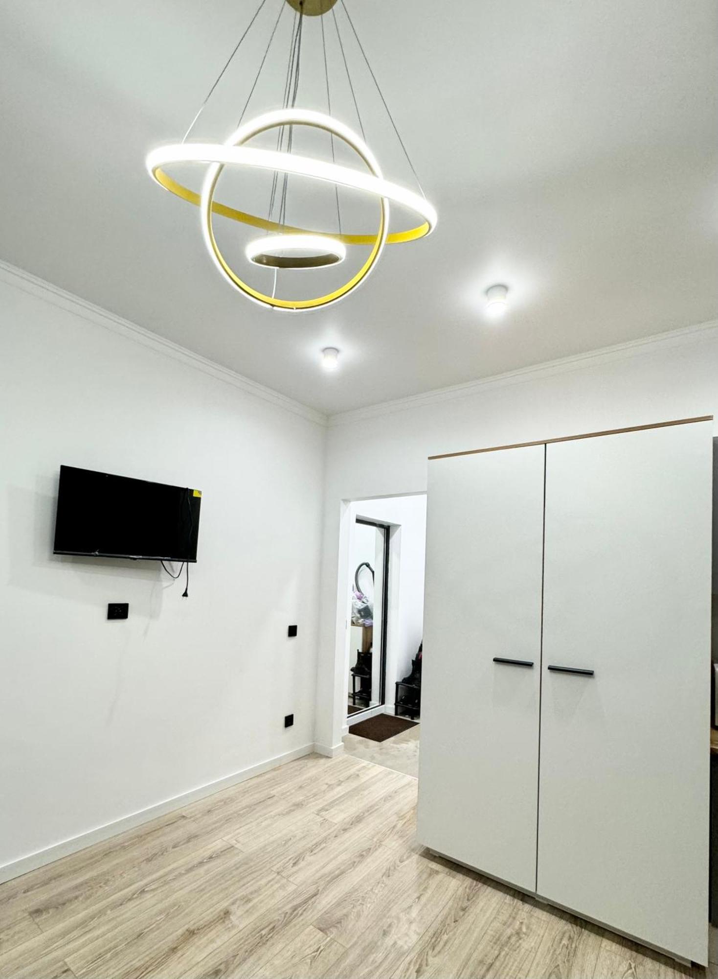 Ra Aparts 1 Apartment *